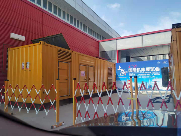 历城发电车出租-发电机无电压或电压太低怎么办？